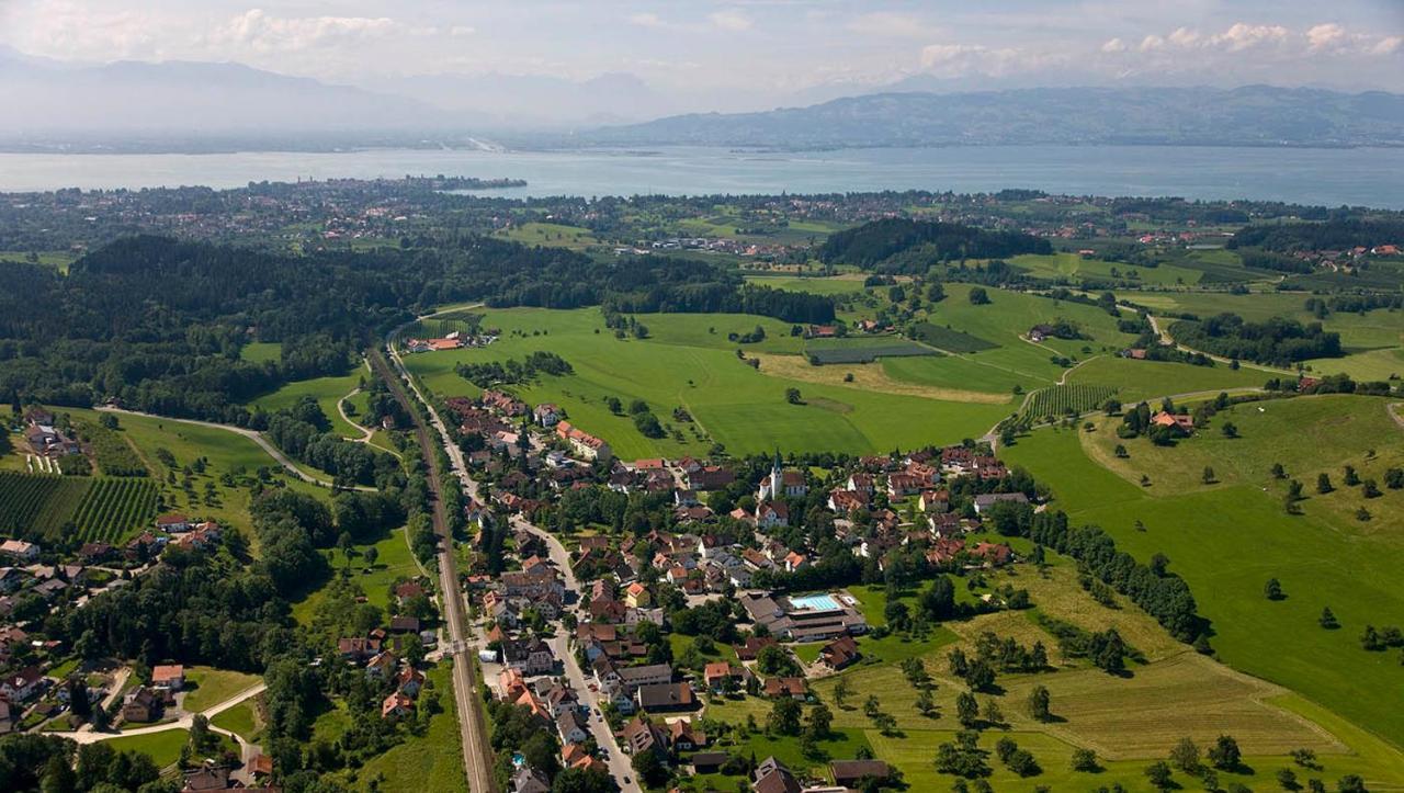 Hotel-Gasthof Adler Lindau  Exteriör bild