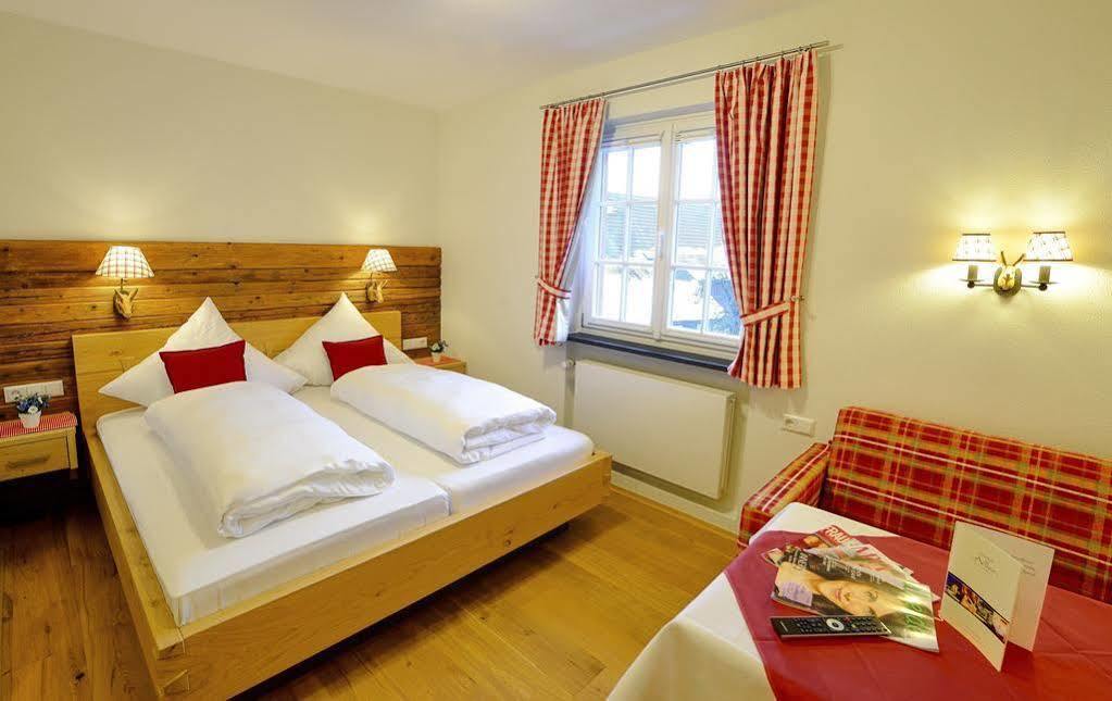 Hotel-Gasthof Adler Lindau  Exteriör bild